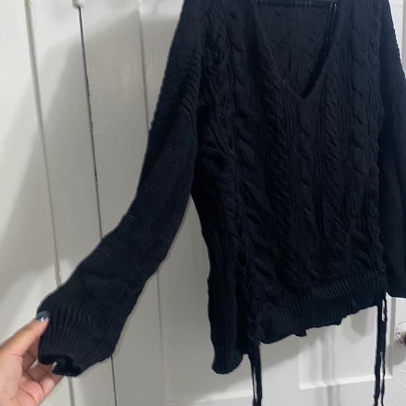 Sweater - Picture 2 of 4